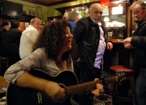 Fil Campbell performing at The Corner House, Rostrevor. 