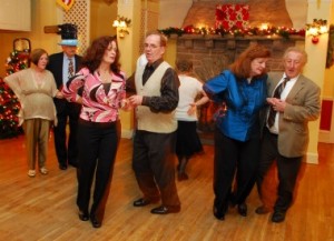 Blazing fire, Christmas tree, dancing. . .there's a Christmas Ceili at the Irish Center this week.