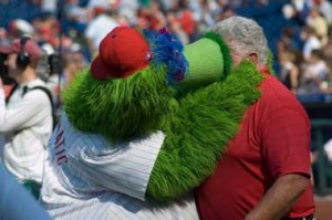 Vince Gallagher gets a Phanatic smooch.