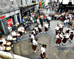 Irish Thunder circling up in Galway (Photo courtesy, Irish Thunder Pipes and Drums)