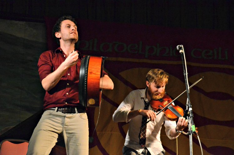 FullSet members Eamonn Moloney on bodhran, with Michael Harrison on fiddle